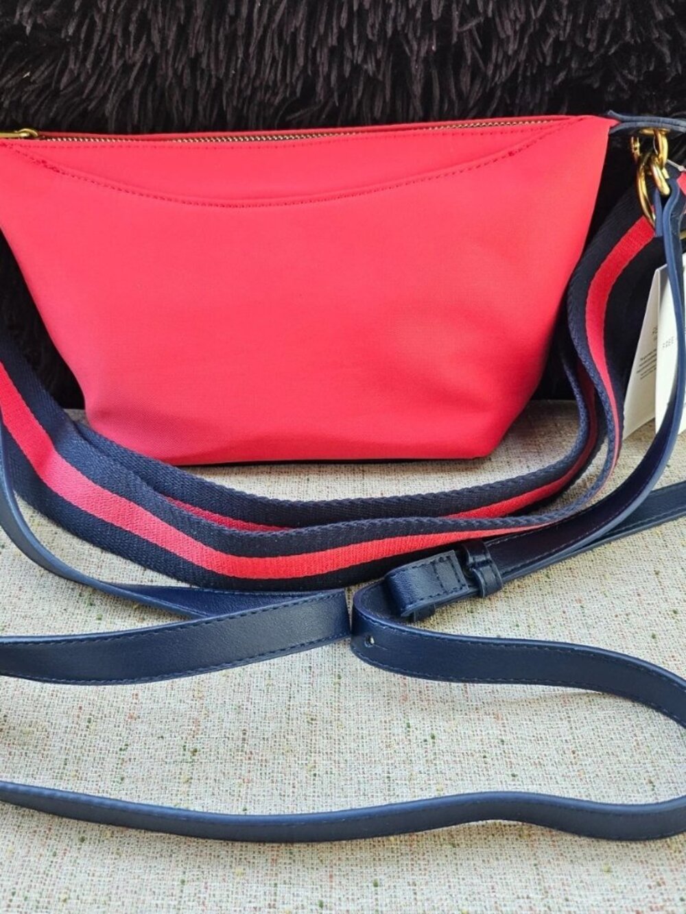 Free Assembly Women Handbag Core Crossbody Bag Red Canvas Blue Faux Leather NWT - Picture 9 of 12